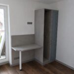 Startseite kleiderschrank